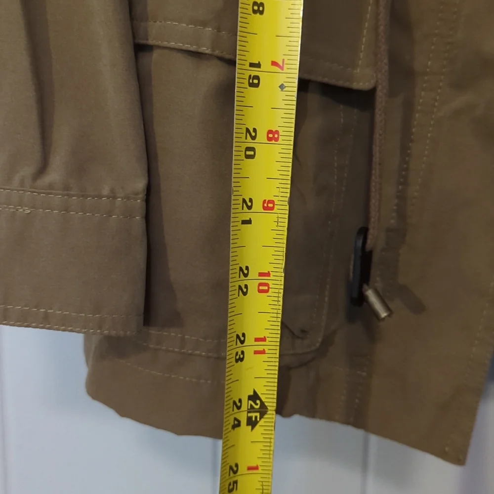 Lightweight jacket - Picture 5 of 6